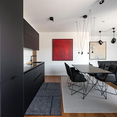 Stylisches Apartment In Zentraler Gruenruhelage Mit Garagenplatz Wiedeń Zewnętrze zdjęcie