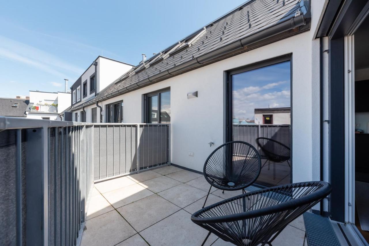 Stylisches Apartment In Zentraler Gruenruhelage Mit Garagenplatz Wiedeń Zewnętrze zdjęcie